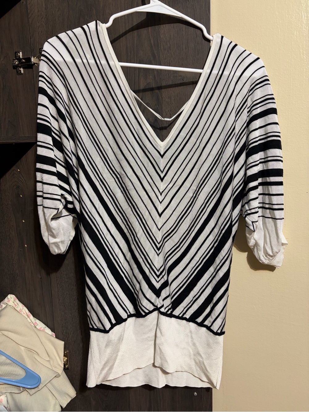 Y2K style women’s Black & White V-Neck Striped Knit Top
